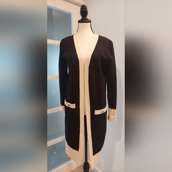 Chic Black and Cream Women's Cardigan - Picture 1 of 10
